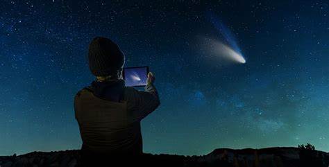 Take a photo of the night sky using your smartphone