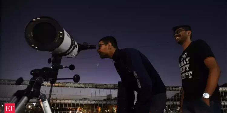 Do you want to be a citizen astronomers? Here -15 Best Tips