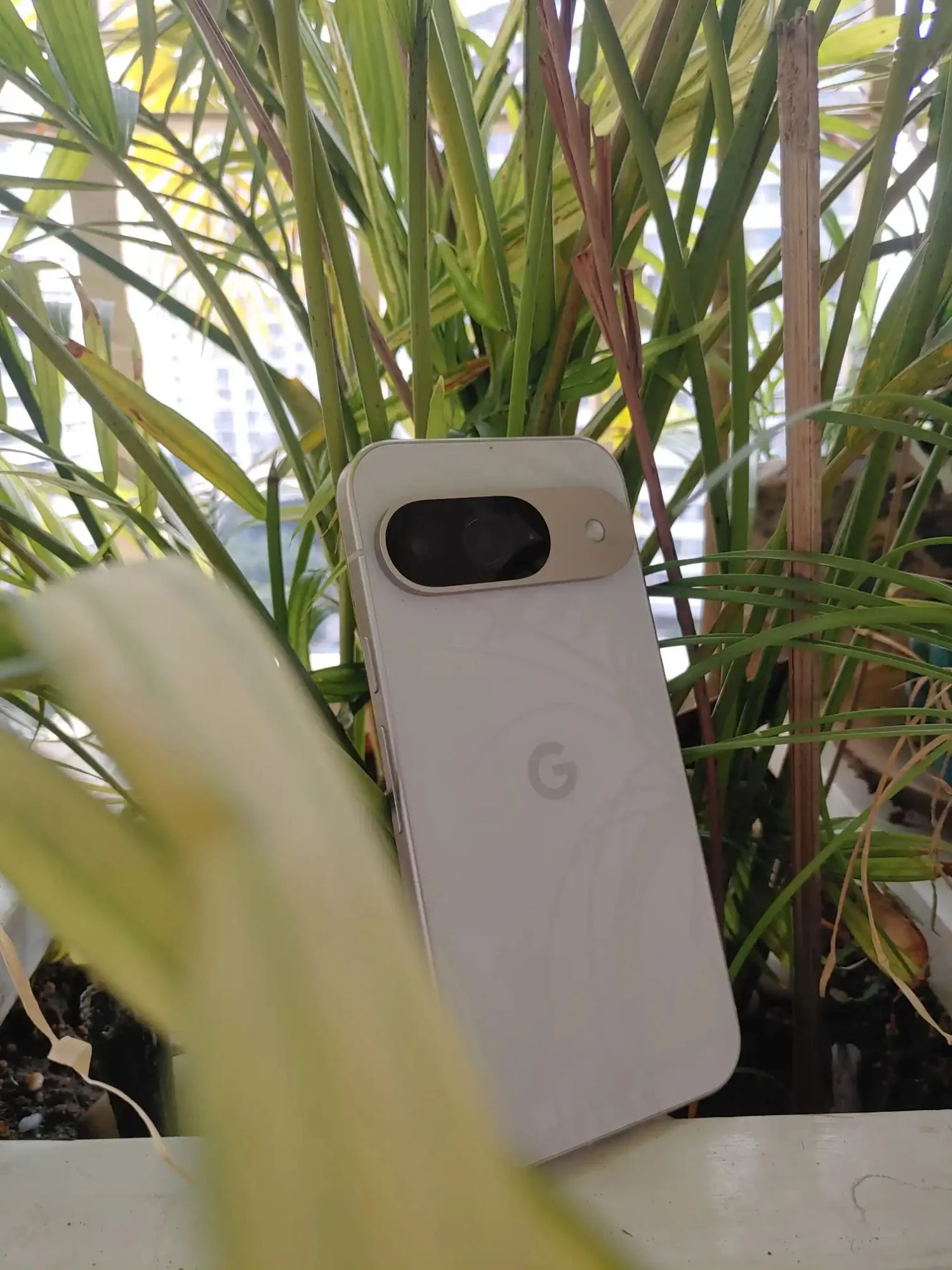 Pixel 9 vs LG V60: Is the upgrade worth it?
