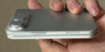 foldable phone -iPhone 18 Pro & Ultra: Design Leaks and iOS 27 Support Cuts